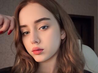 camgirl fingering shaved pussy ChelseaCarl