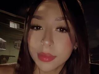 erotic cam ChristeStevenn