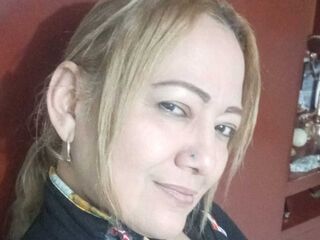 topless camgirl ClausRous