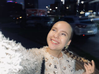 free live webcam CristinAuslander