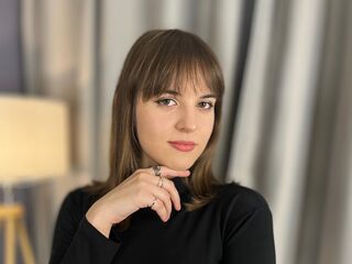 webcam girl chat CwenGeorge