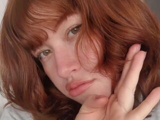 live webcam performer DaizyKey