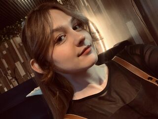 camgirl masturbating DedeSemon