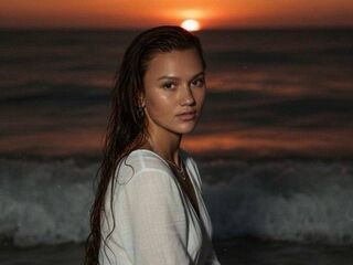 hot strip tease cam DelilahCoryea