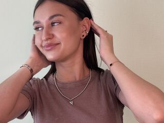 camgirl playing with sextoy EbonieTurkus