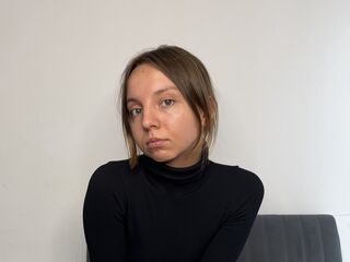 anal cam EleonoraSzabo