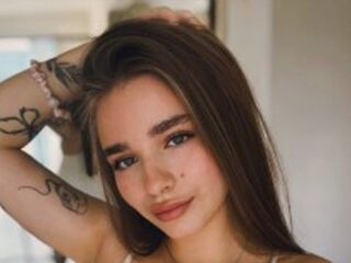 camslut showing pussy ElinaLuxe