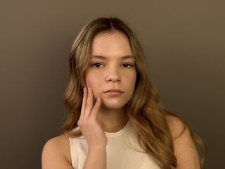 teaser chat ElmerRoche