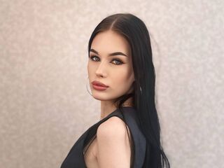 beautiful webcam girl ElvaFenning