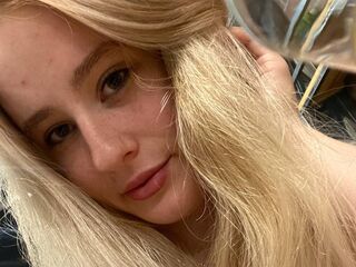 Kinky webcam girl ElvinaHadwin