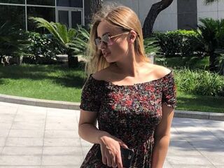 camgirl photo EmileeBeyale