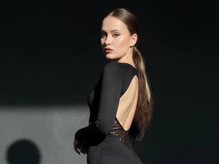 webcam girl chat EmilyGiffin