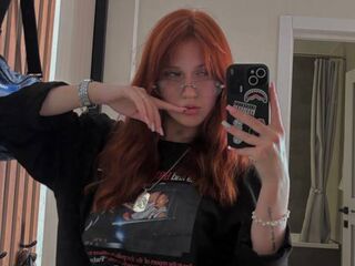 chatroom cam EmmaMinis