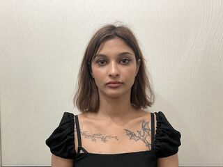 cam slut chat room ErickaGoldie