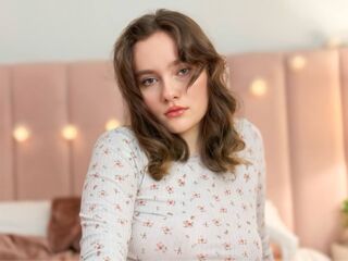 naked cam girl masturbating with sextoy ErikaHoffmann