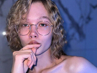 nude webcam girl picture EvaShmit