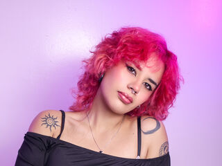 adultcam photo EverlinHale