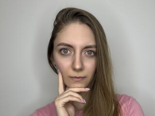 nude webcam GenevaAndrode