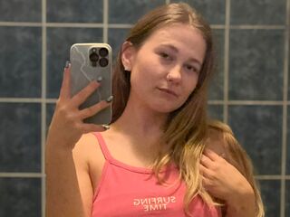 shower webcam GlossyMonica
