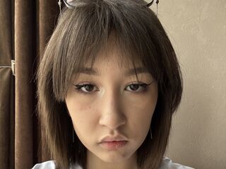 camgirl playing with sextoy GraciaWitsell