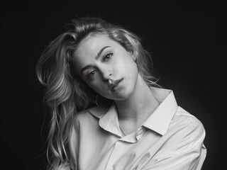 free hardcore livesex GwynethHibbits