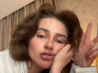 free video chat HippieChristie