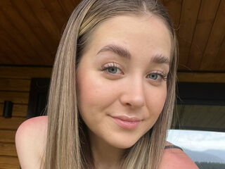 live porn cam IlonaCabiness