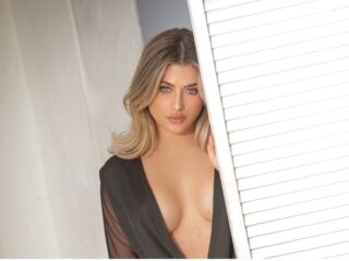 topless IrinaMolkova