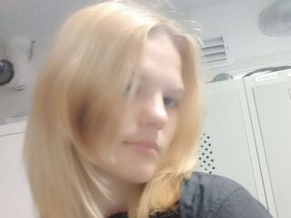 adult webcam IzettaRambousek