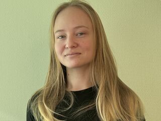 chatroom cam JeniferFerrarini