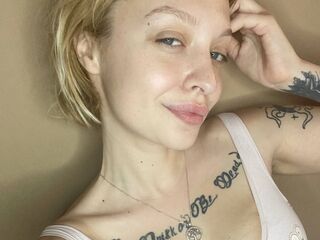 camgirl masturbating with sex toy JennyIce
