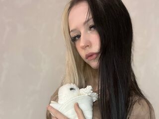 free live cam chat JessiaZahri