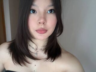 hot webcam JulienneCharters