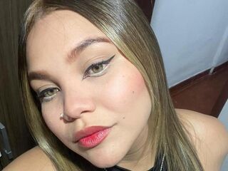 camwhore masturbating with vibrator KarolTaylor