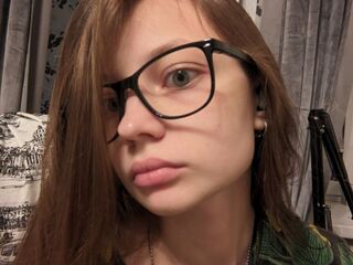 adult webcam chatroom KeeleyCaryl