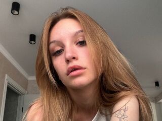 camgirl masturbating KendraHawks