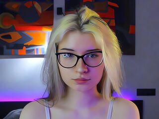 live sex webcam video KiraSerene