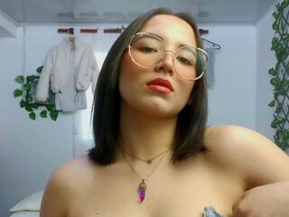 naked webcam girl masturbating KittyLuz