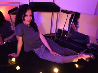 closeup webcam KyaraLux