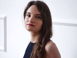 webcamgirl chat LatarshaLoreg