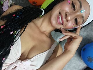camslut topless LauSanders