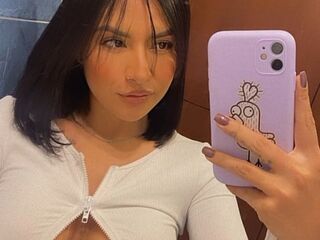 jasmin cam model LaurynJhons