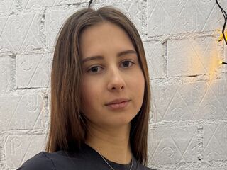 Kinky webcam girl LaurynTinkle