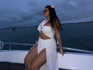 hot cam girl masturbating with dildo LeilaCole