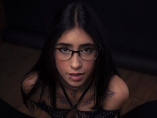 naked camgirl picture LiliCollyns