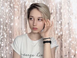 porn webcam picture LinetteHackworth