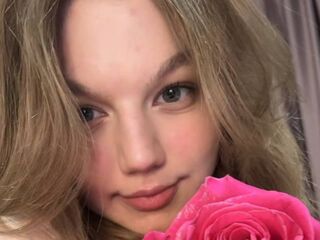 free web cam LinnGrimshaw