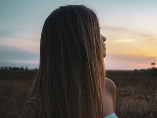 camgirl showing tits LisaNorthwe