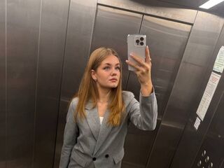 jasmin cam hooker video LizzieIacovino