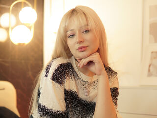 live teaser web cam LolaNewton